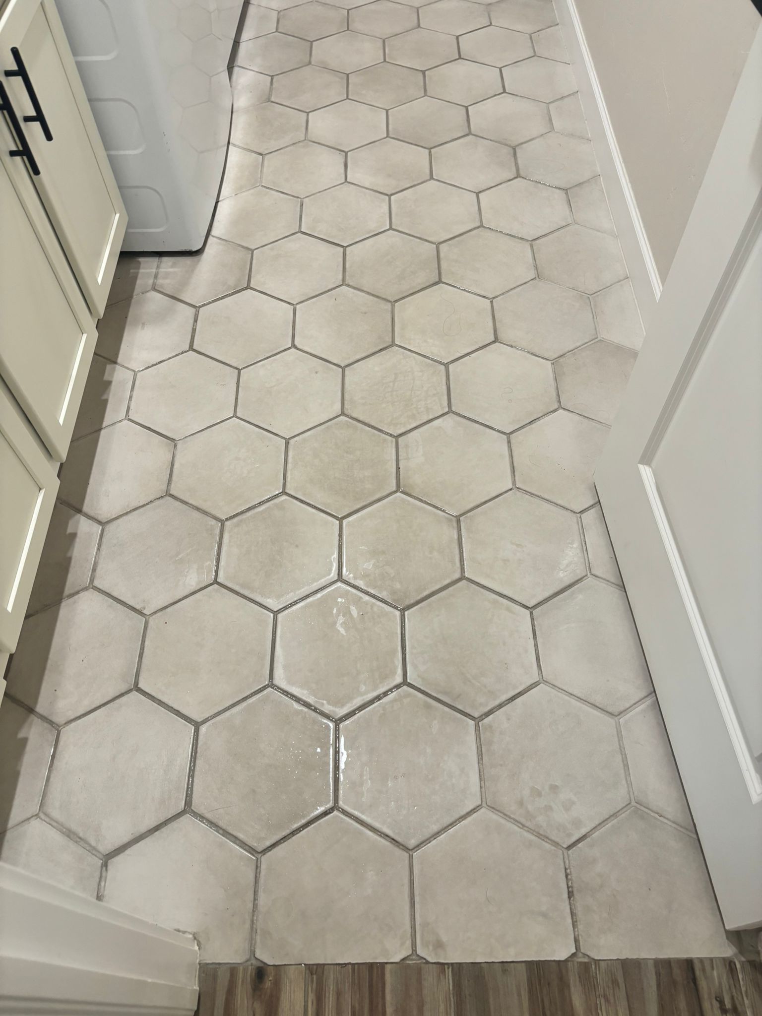 Tile and grout restoration in Las Cruces NM – before and after professional deep cleaning results